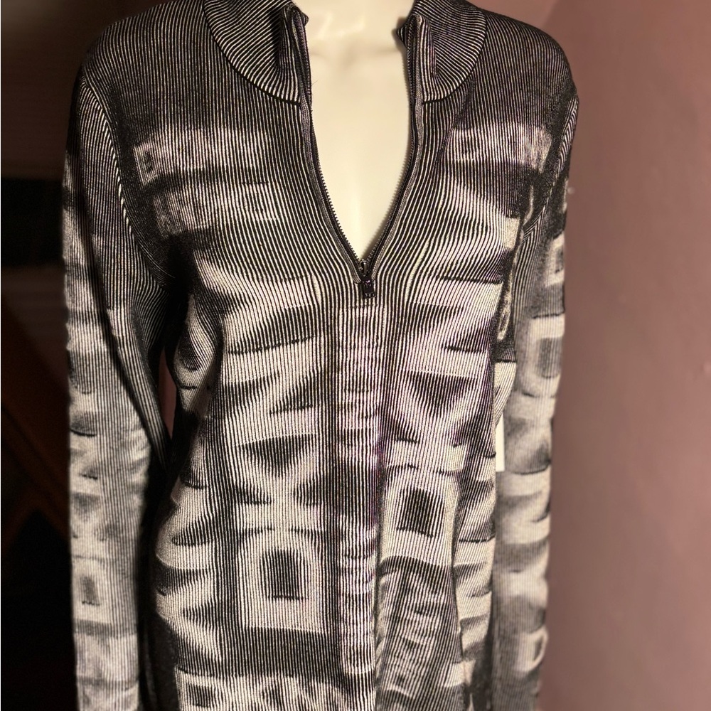 DKNY LOGO Women's Sweater with Abstract Pattern